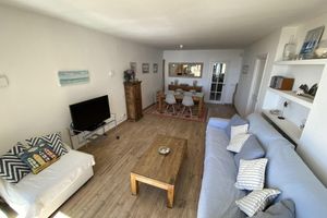 Alquiler Vacacional - 1km from the beach, magnificent sea view, swimming pool, parking and WIFI