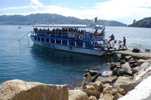 Actividad - Paseo en barco con fondo de cristal - con traslado