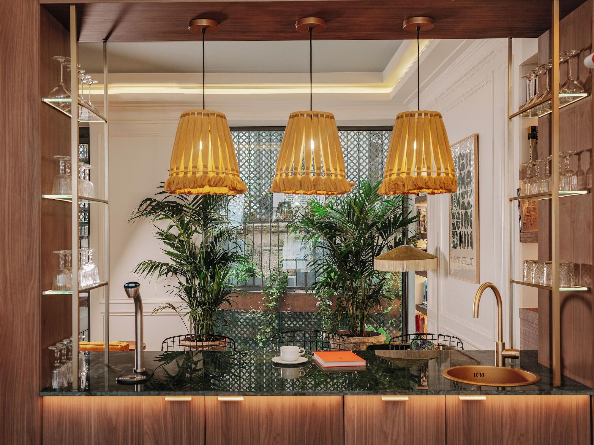 Bar/Salón Zélie Hotel