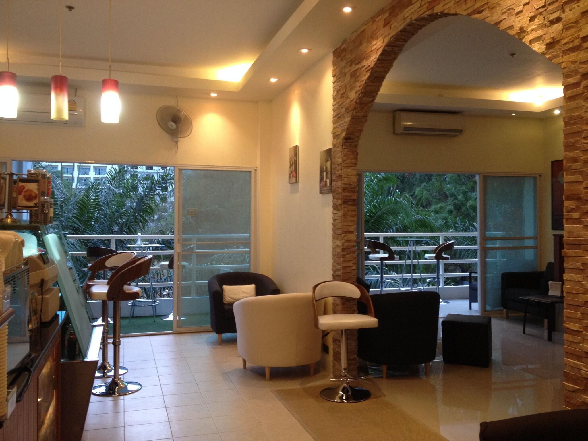 Vista Lobby View Talay 6 Condominium by Honey