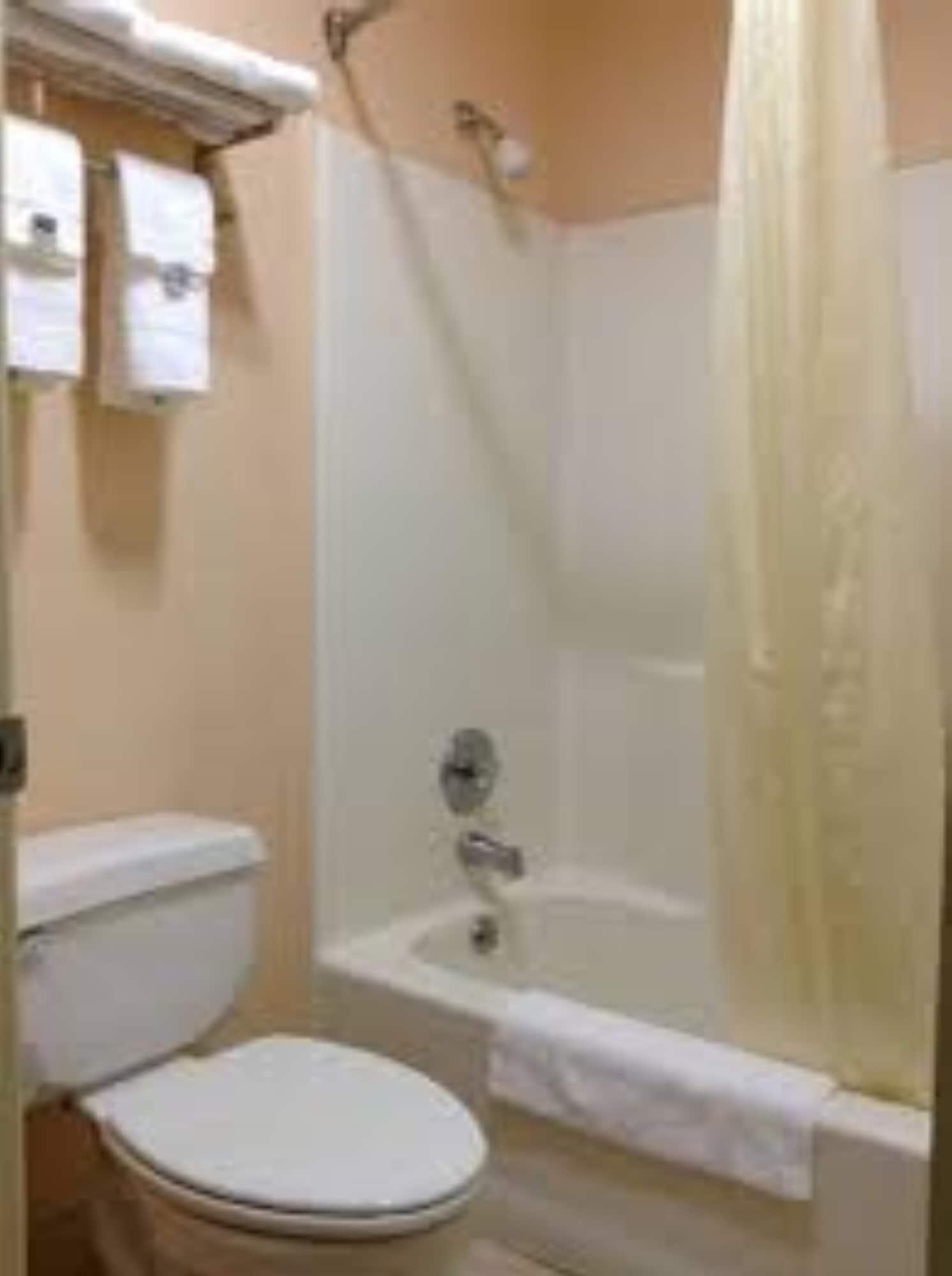 Equipamiento de Habitación Econo Lodge Inn & Suites San Antonio near Frost Bank Center