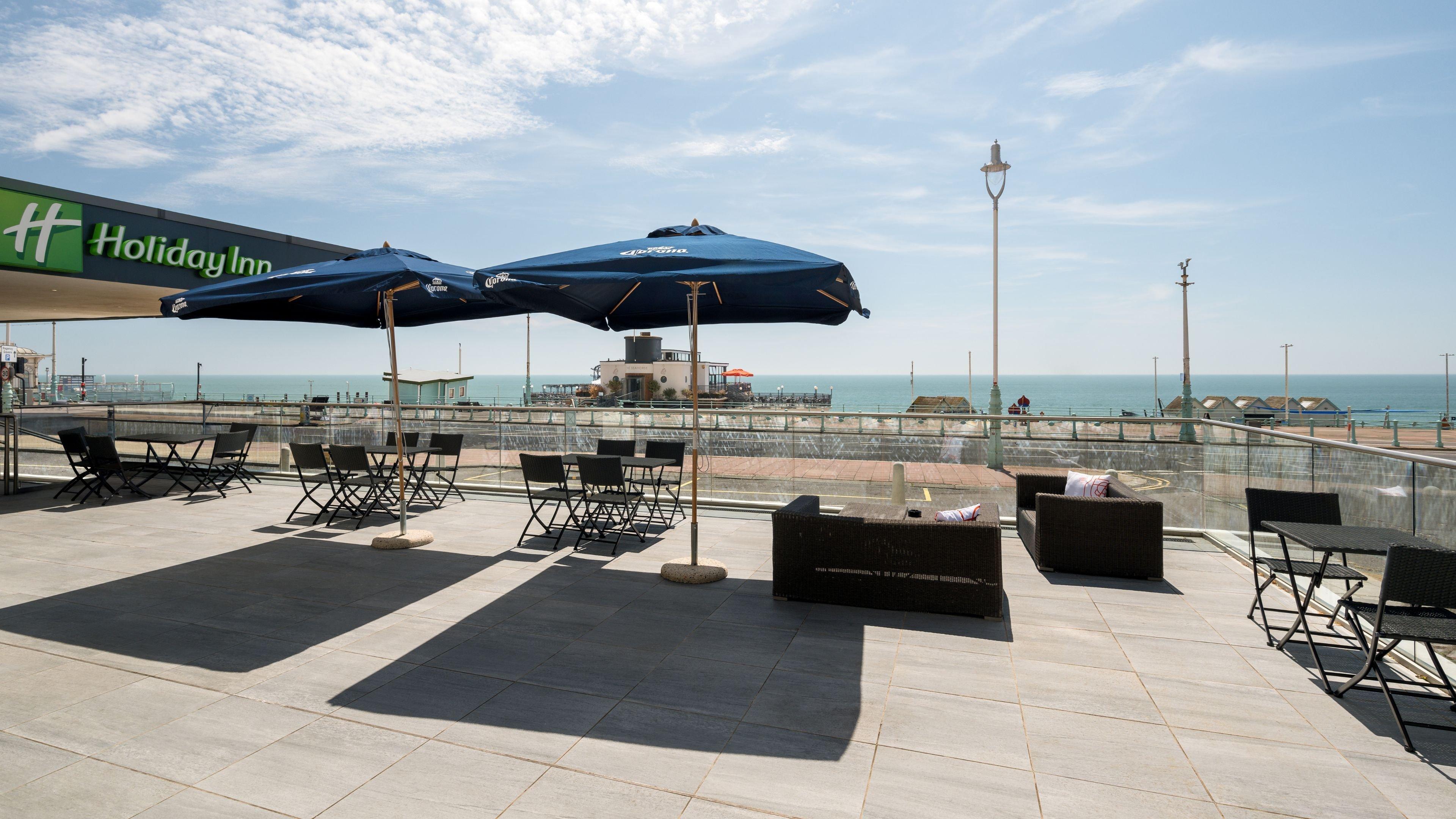 Vista Exterior Holiday Inn Brighton Seafront by IHG