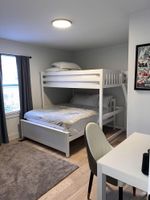 Alquiler Vacacional - Nashville Carriage House - Charming comfy 4BR, 3BA w hot tub, firepit and albums