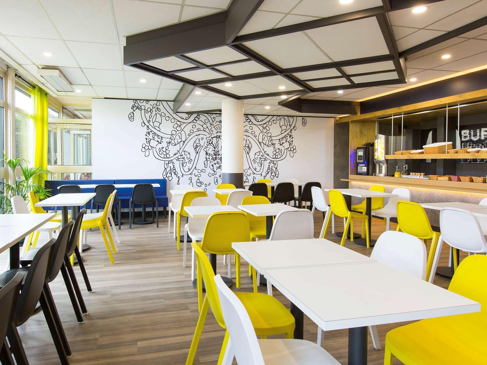 Vista Exterior Ibis Budget Fresnes