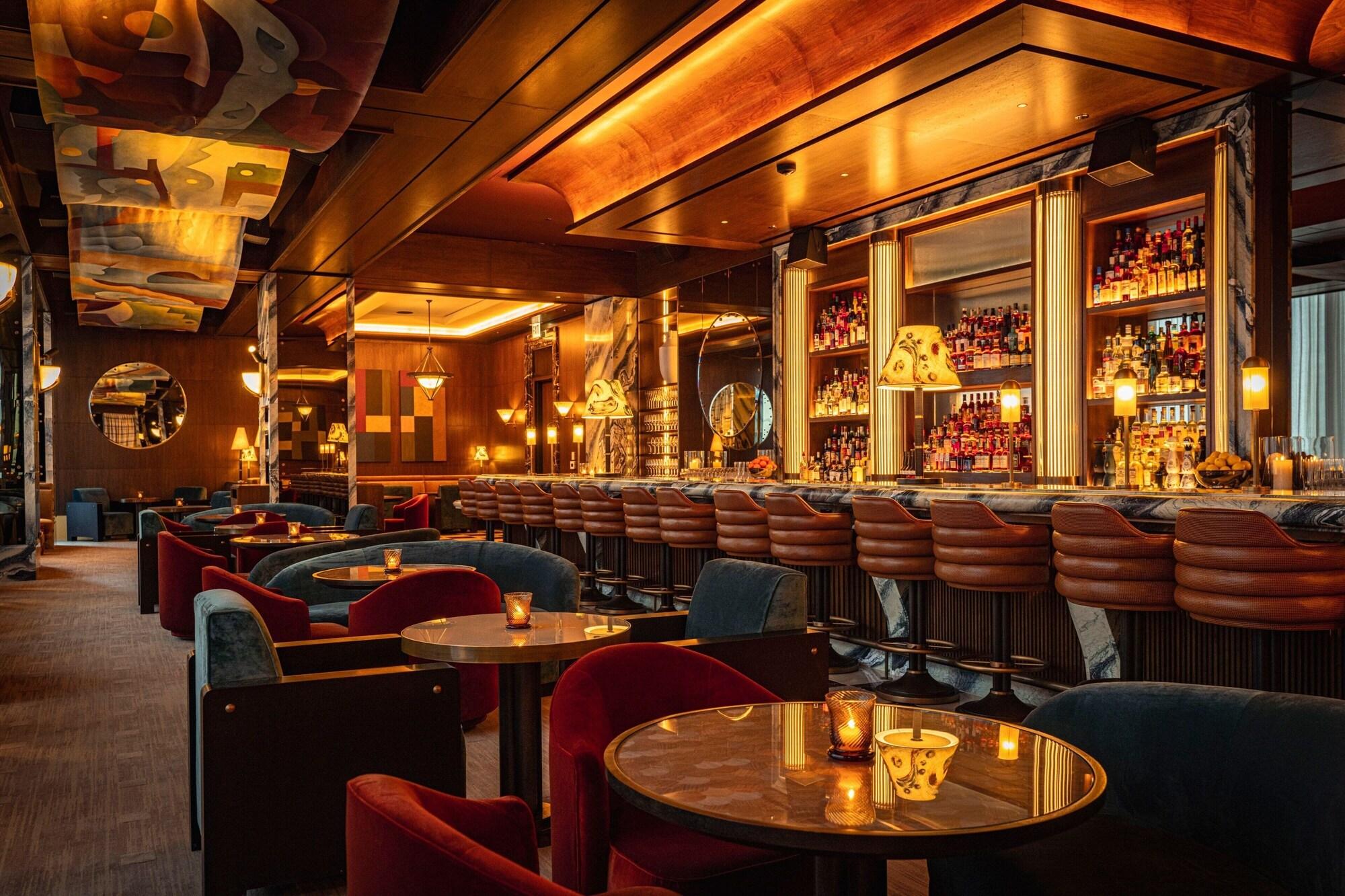 Restaurant The St. Regis Chicago