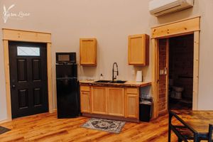 Alquiler Vacacional - Quaint handicap accessible cabin- Perfect for a cozy getaway