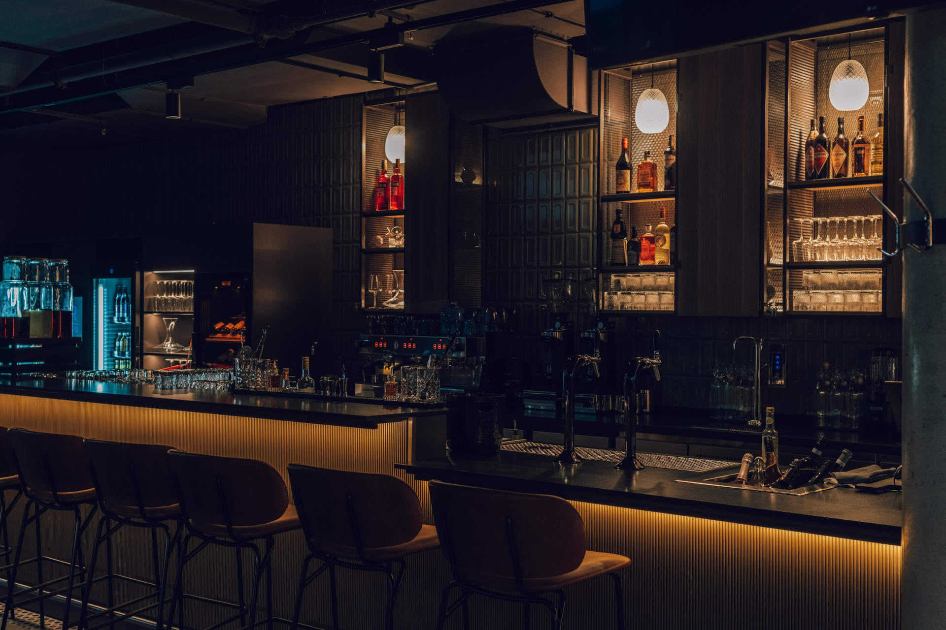 Bar/Salón Revo Munich