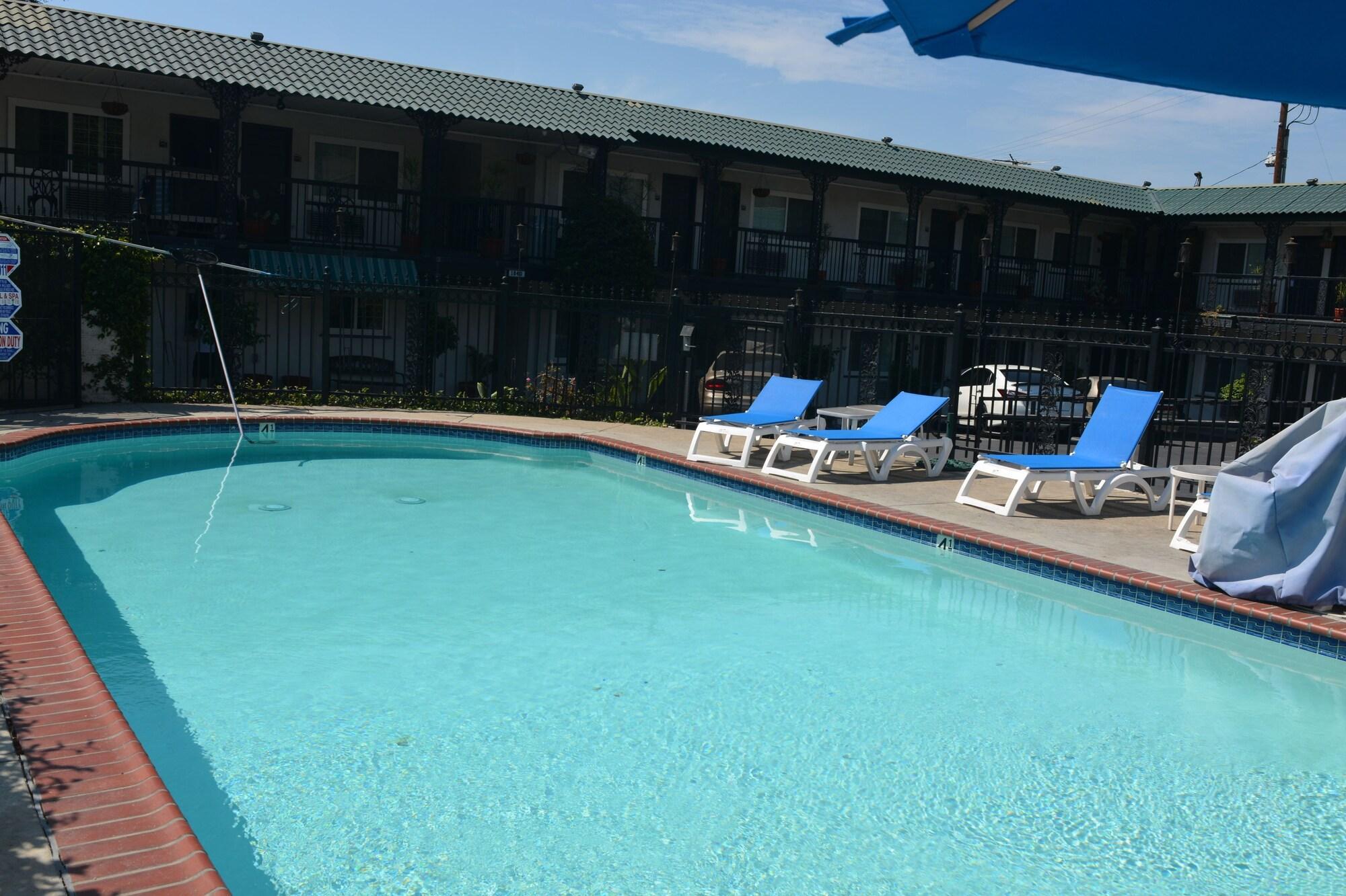 Instalaciones Recreativas Welcome Inn on Colorado Blvd