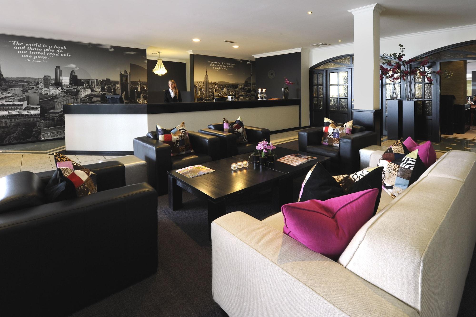 Vista Lobby Van der Valk Hotel Nazareth - Gent