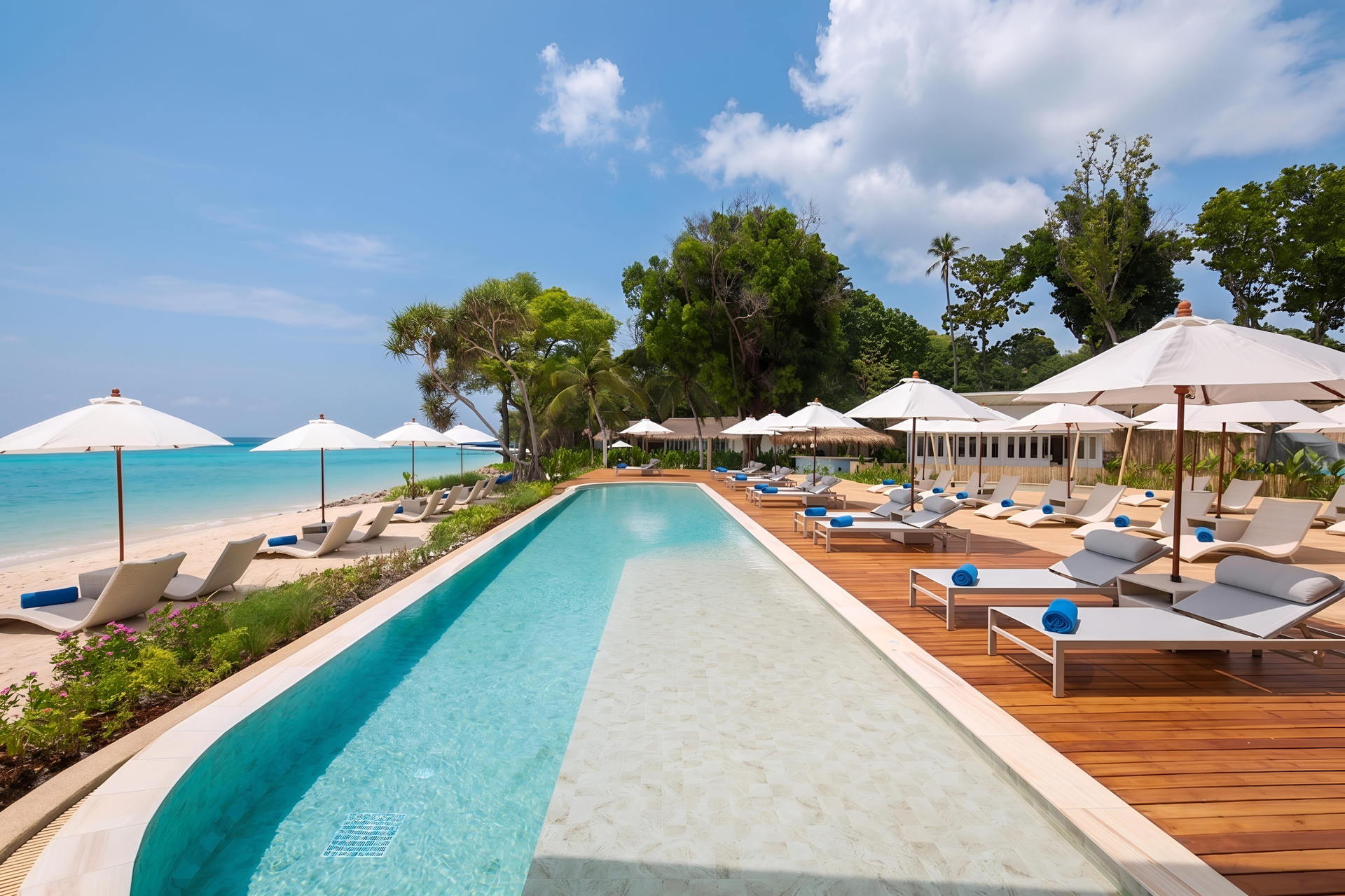 Vista Piscina OUTRIGGER Phi Phi Island Resort