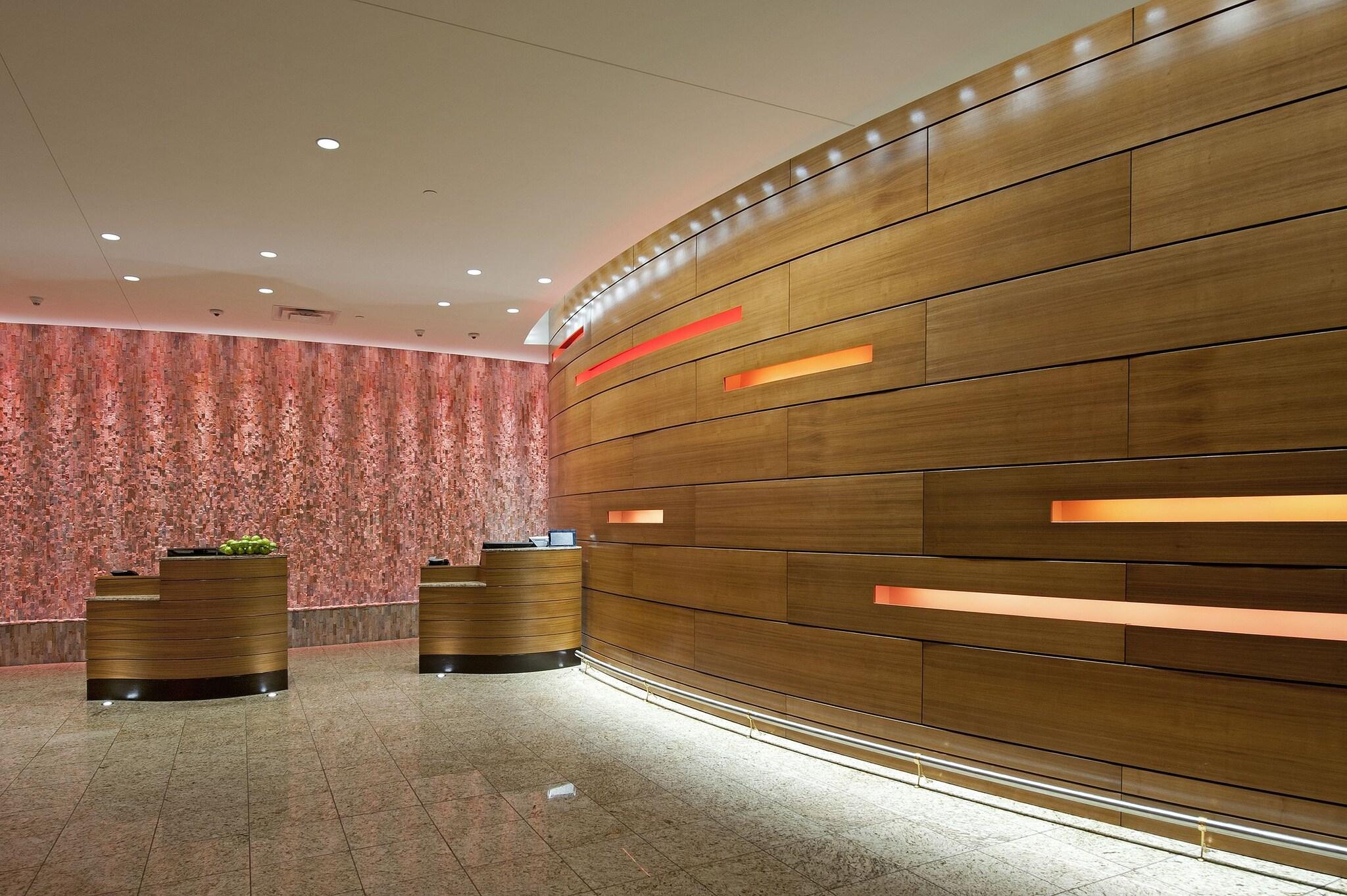 Vista Lobby Radisson Plaza Hotel at Kalamazoo Center