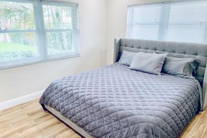 Alquiler Vacacional - MODERN HOME, WALK TO BEACH PLUS 40 RESTAURANTS