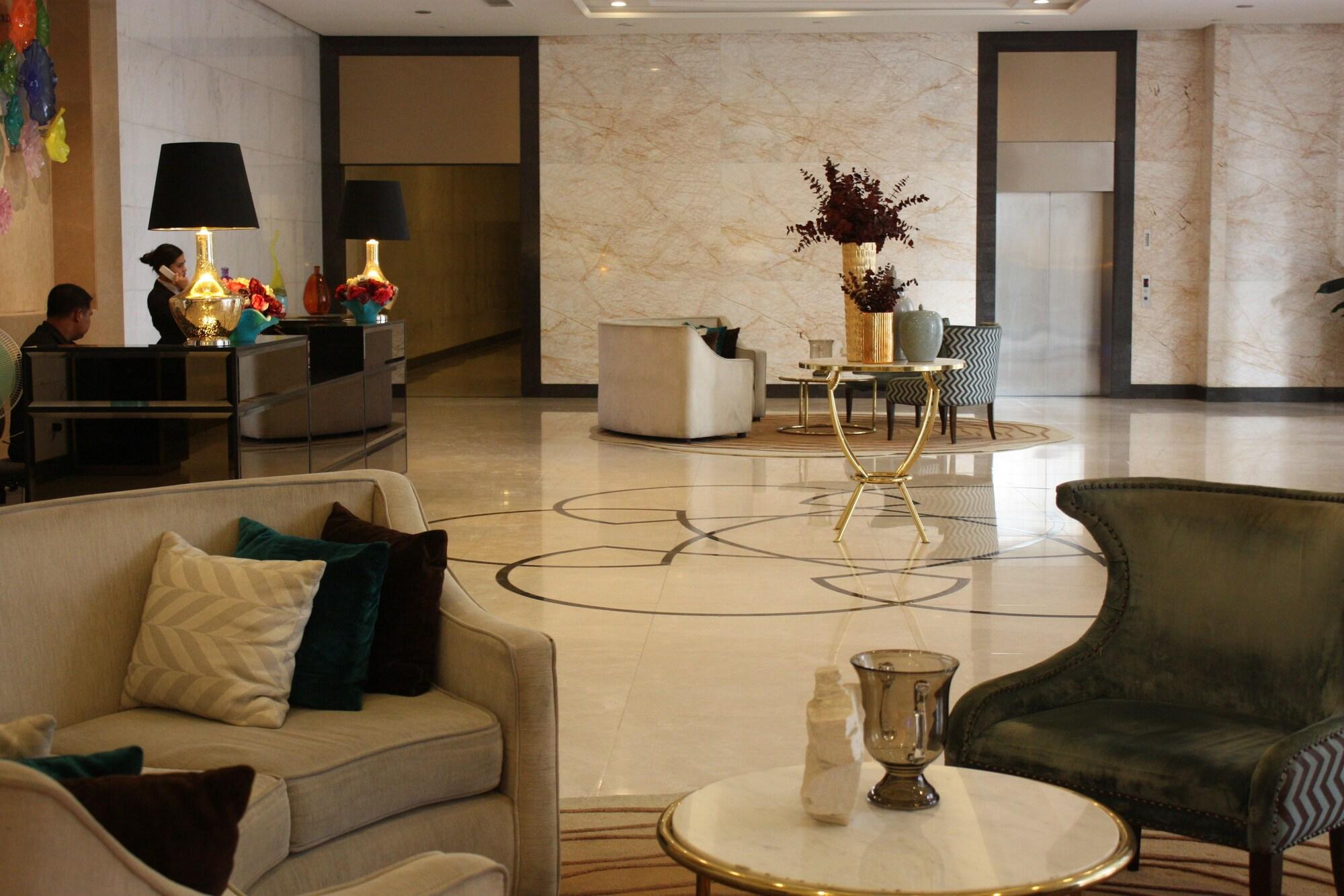 Varios MaxStays Max Home at The Venice Residences