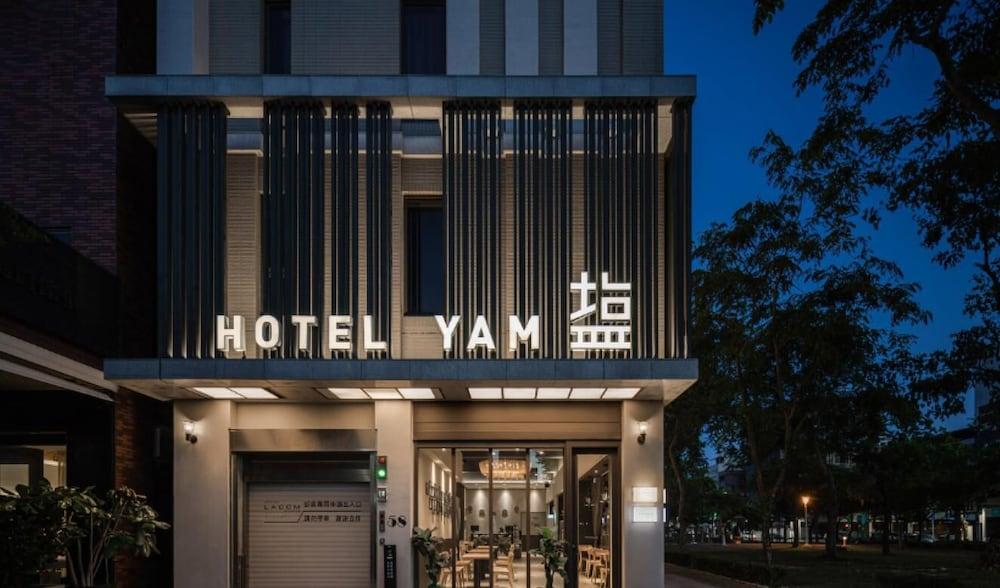 Varios Hotel YAM LAGOM