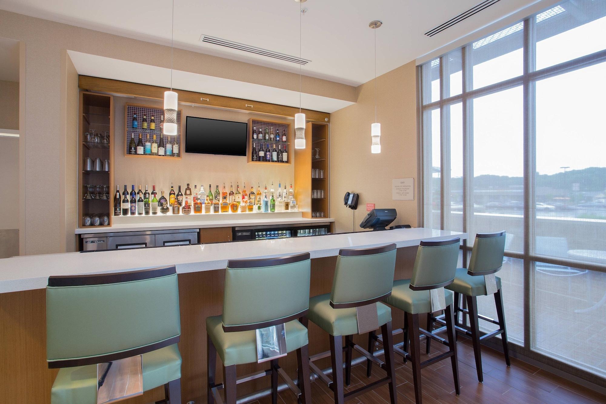 Vista Lobby Springhill Suites Mount Laurel