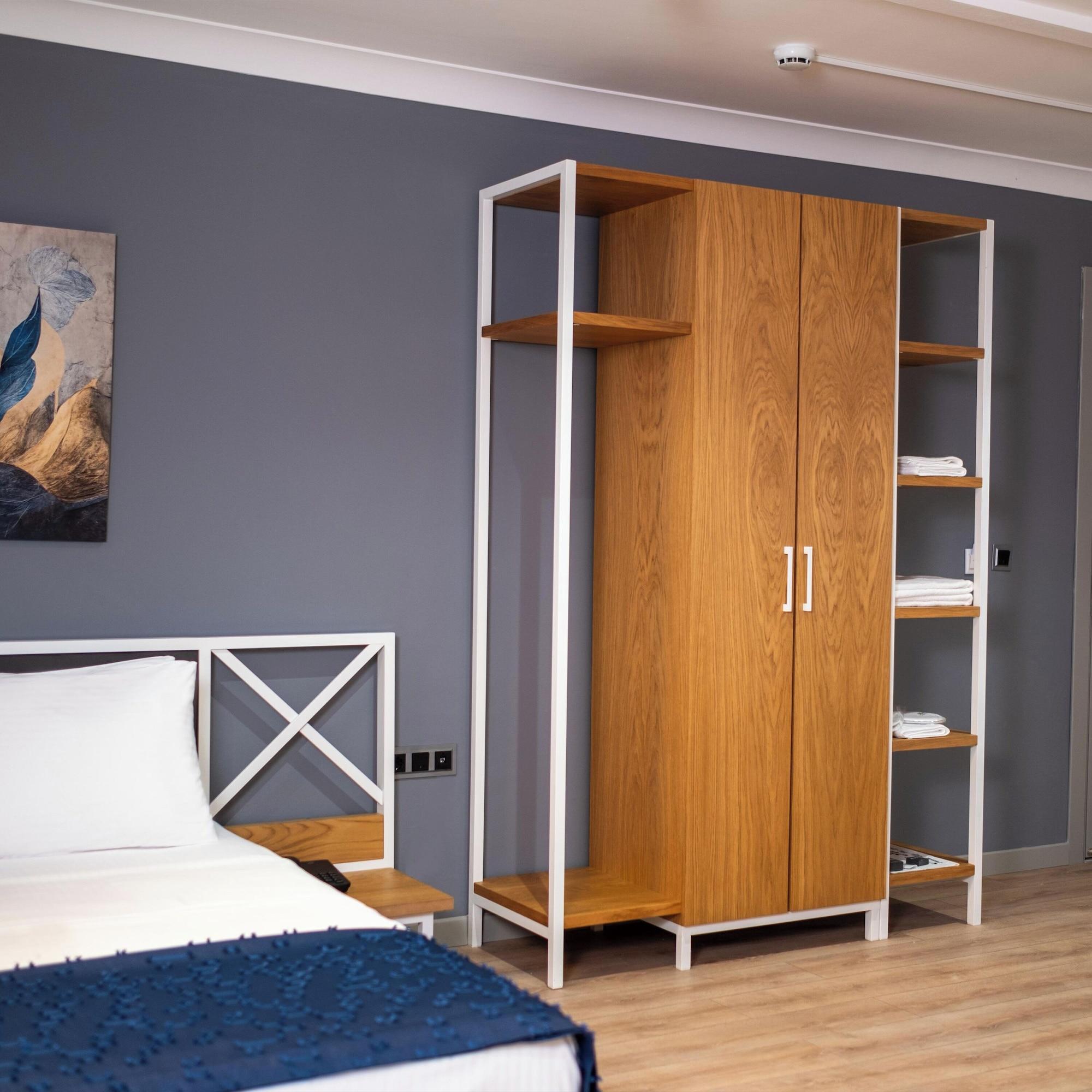 Habitación Mec Avila