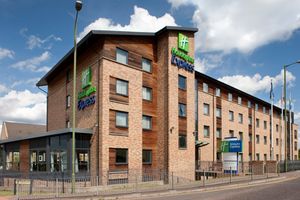 Alojamiento - Holiday Inn Express Hemel Hempstead by IHG
