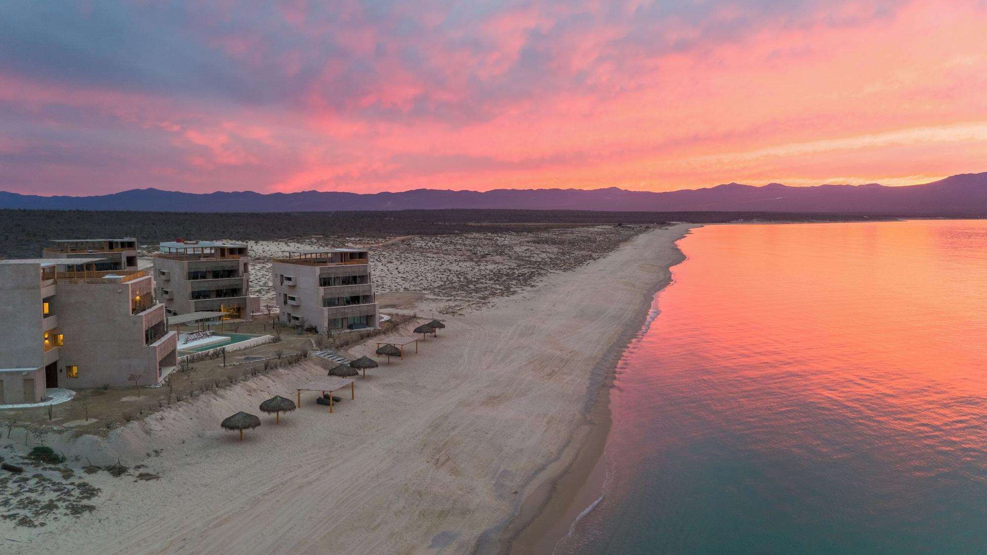 Varios Amina Wind Resort by Tasman