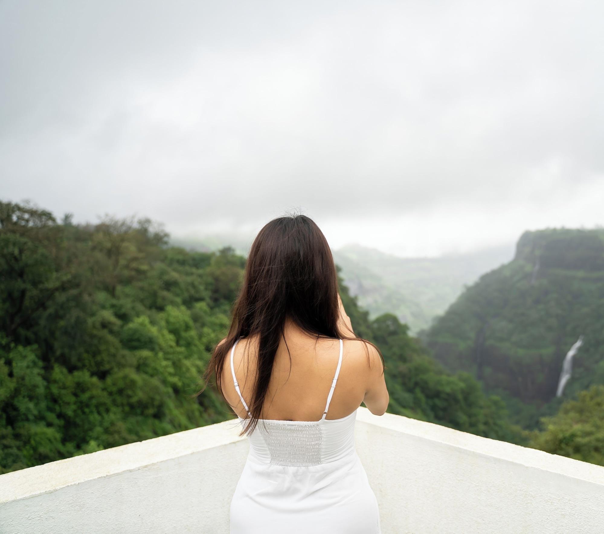 Varios Bloom Hotel Khandala