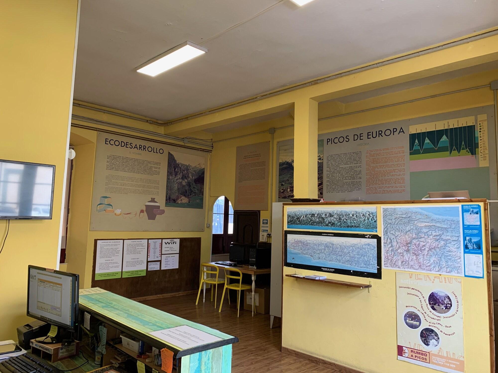 Vista Lobby Albergue La Estación - Hostel