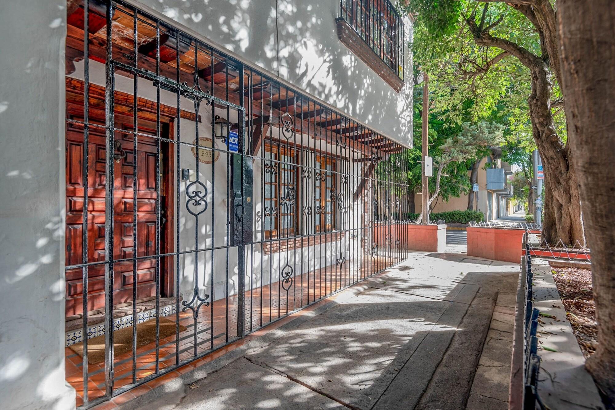 Vista Exterior Finca Coyoacán