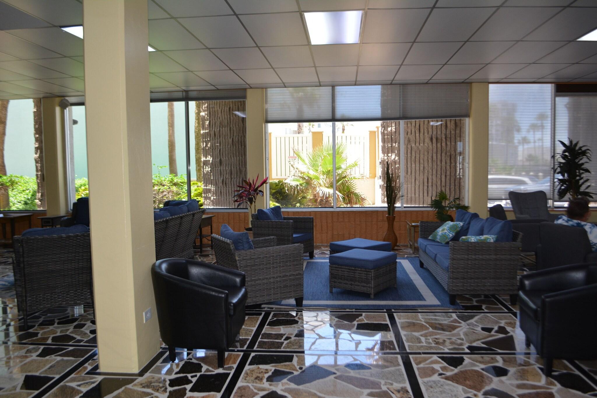 Vista Lobby Padre South Hotel On The Beach