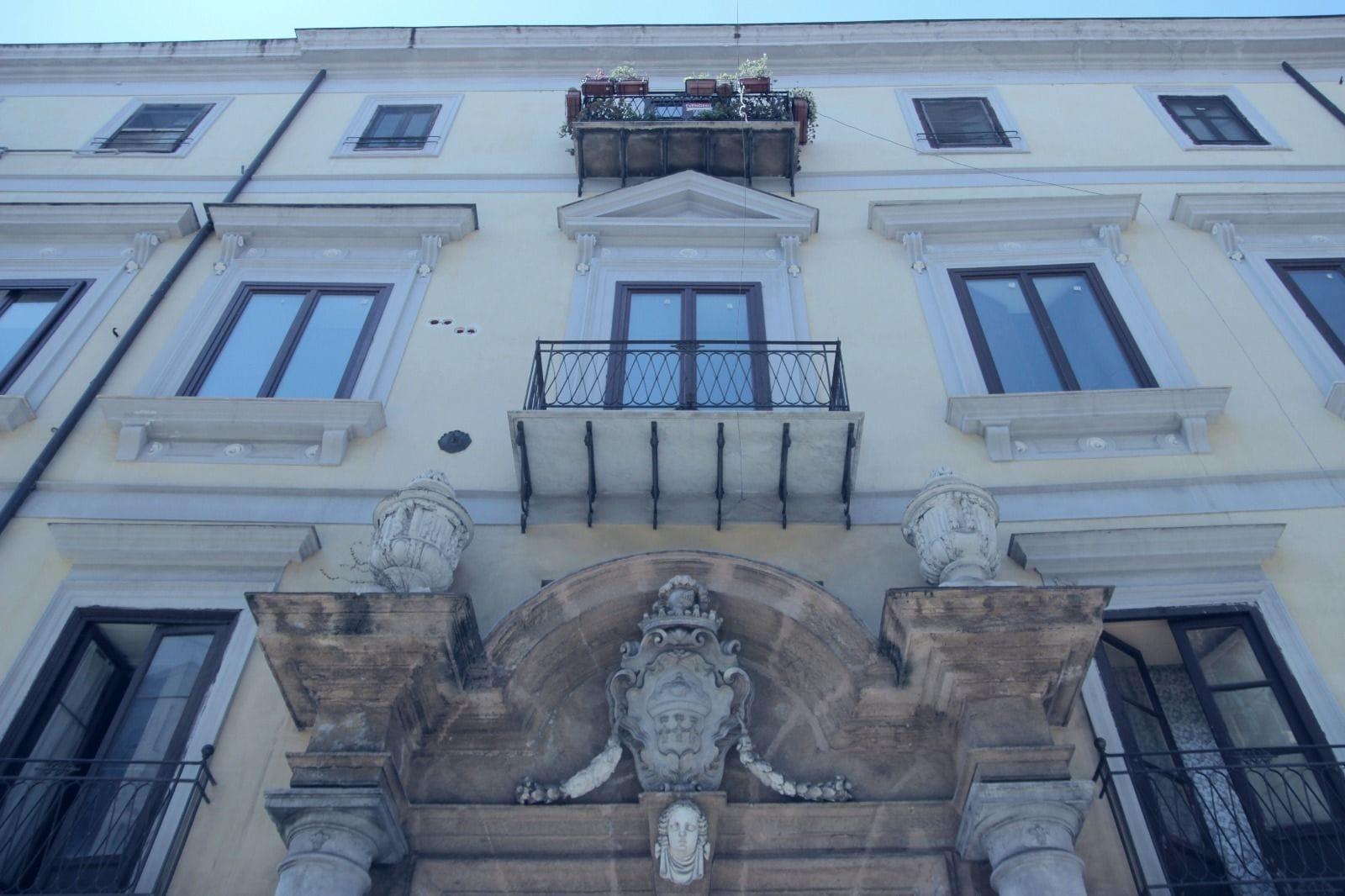 Vista Exterior B&B Gallidoro Maqueda 124 st