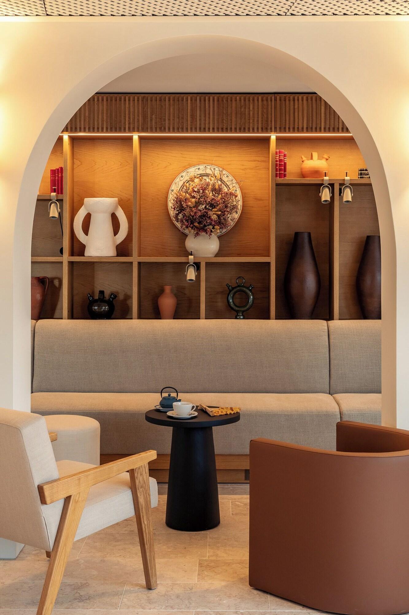 Vista Lobby Palácio de Tavira, a Small Luxury Hotel of the World