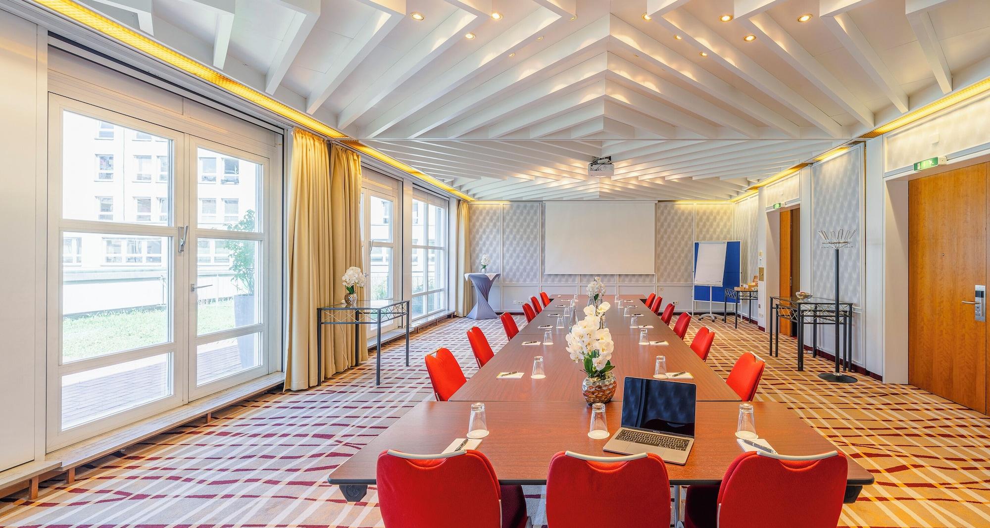 Sala de Reuniones The Q - Quadro City Hotel