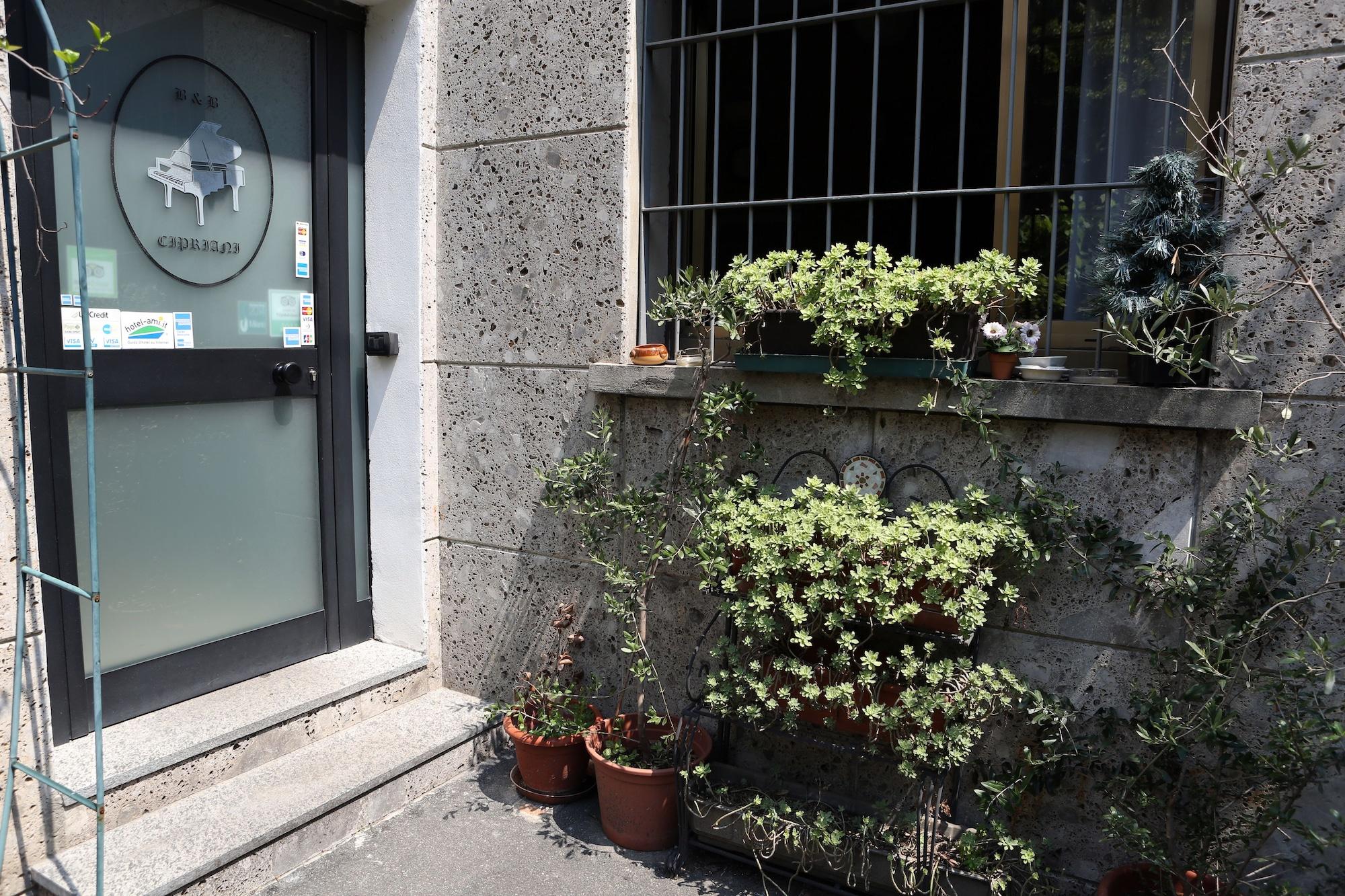 Vista Exterior B&B Hotel Bicocca