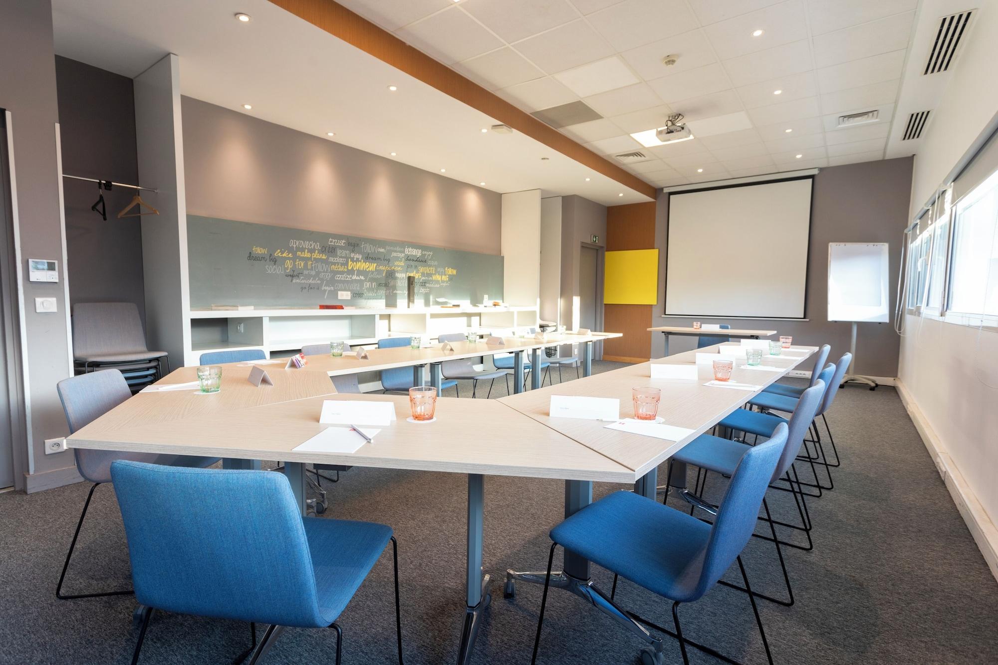 Sala de Reuniones ibis Rabat Agdal