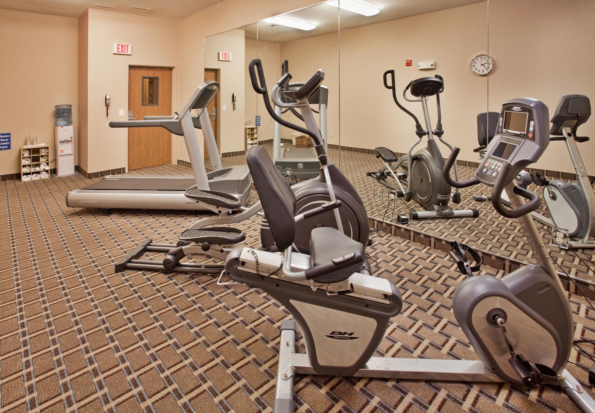 Gimnasio Holiday Inn Express Kansas City-Liberty by IHG