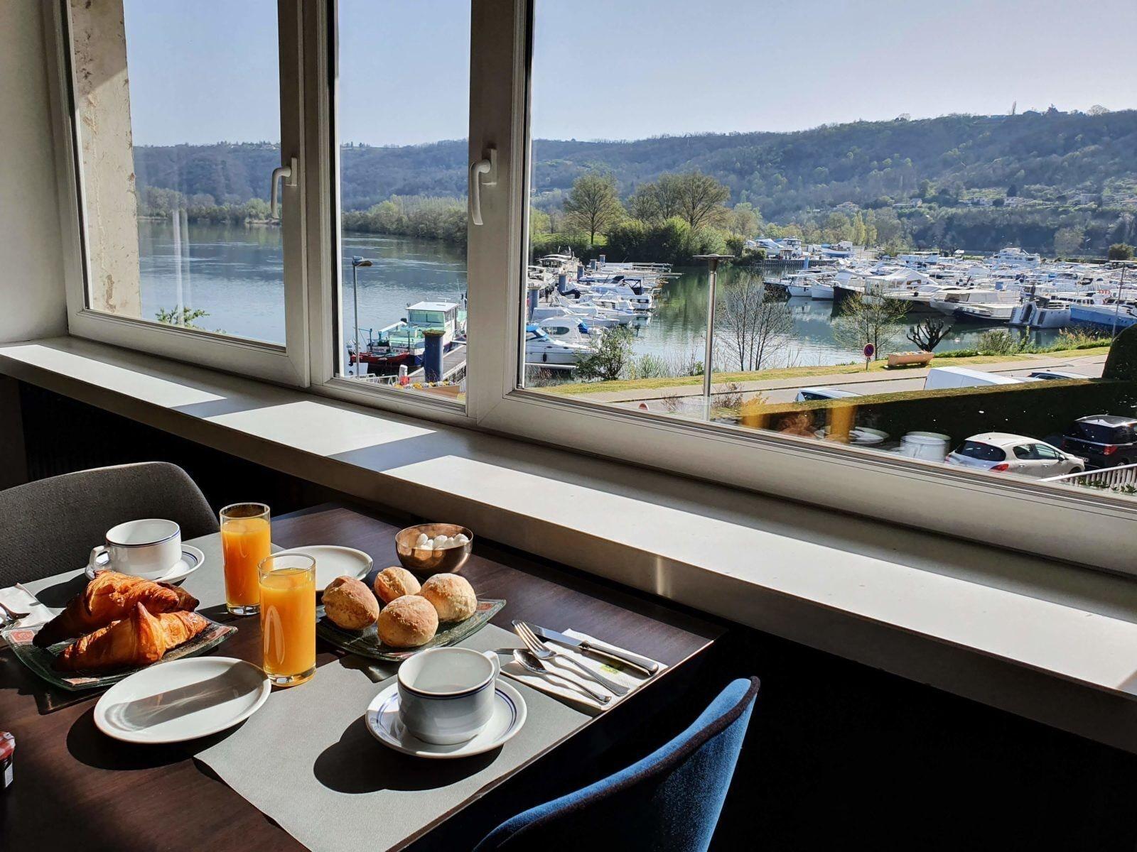 Restaurant Logis Hôtel Le Bellevue