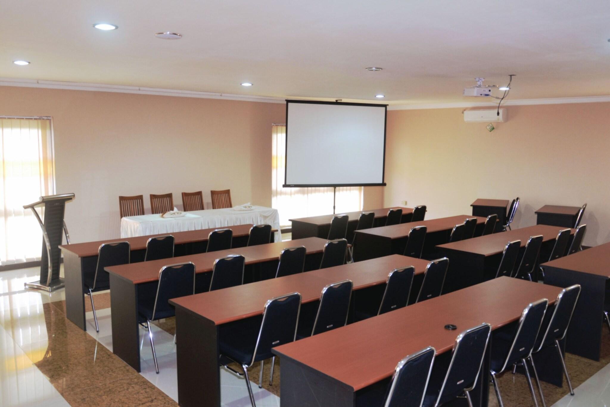 Sala de Reuniones Arsela Hotel Pangkalan Bun