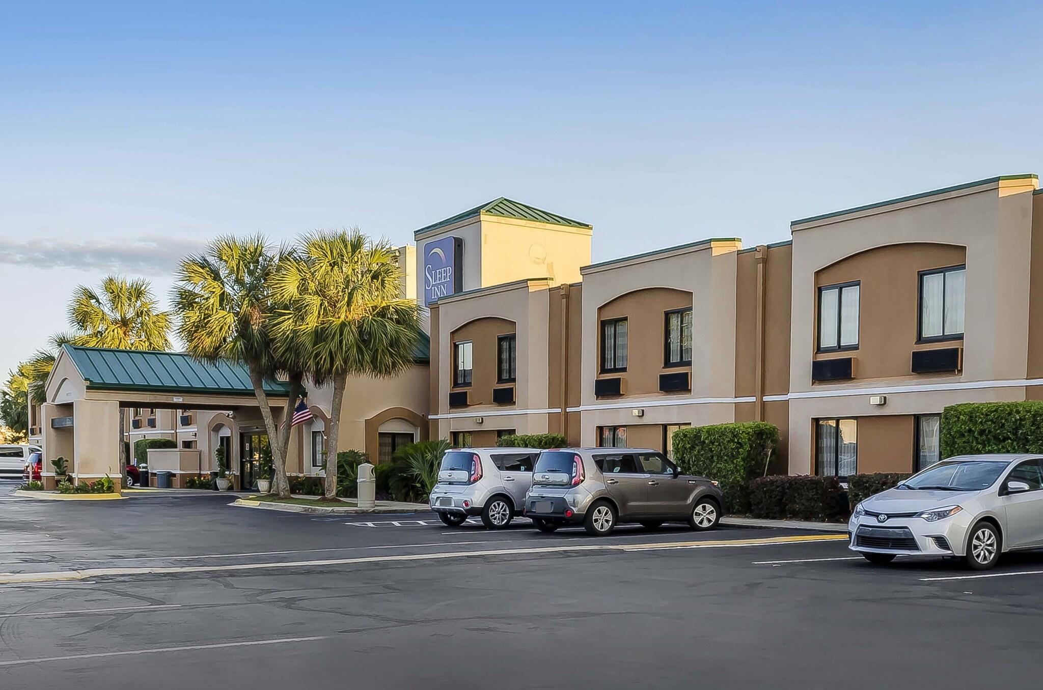 Vista Exterior Sleep Inn Destin near Miramar Beach