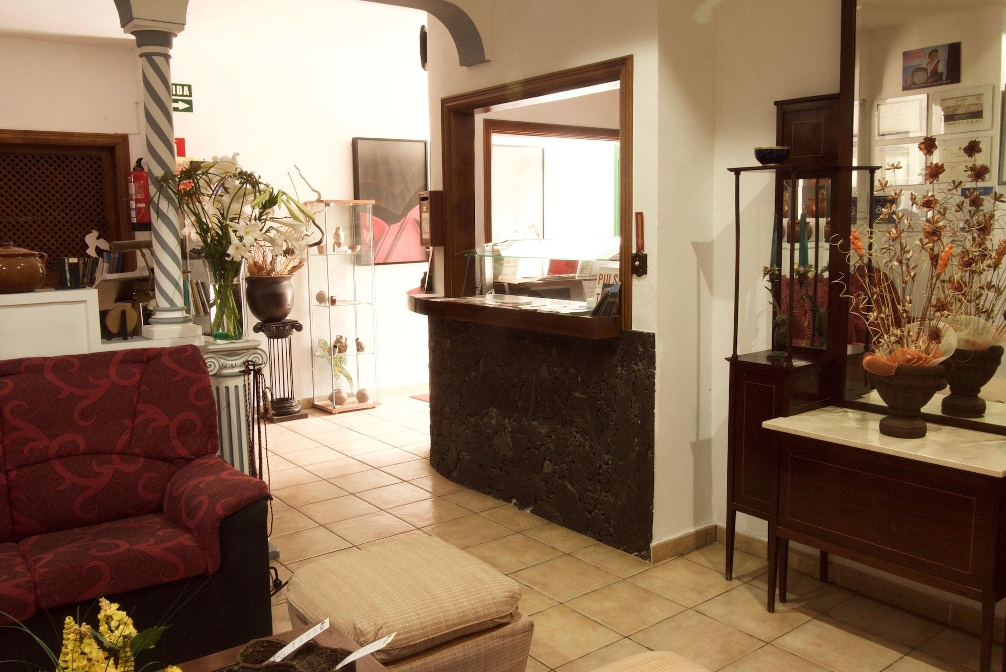 Vista Lobby Hotel Ida Inés