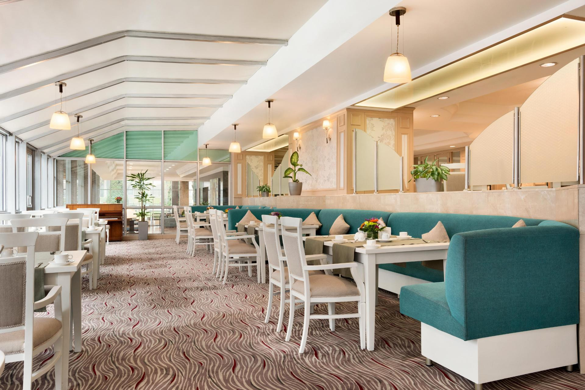 Restaurant Wyndham Tashkent