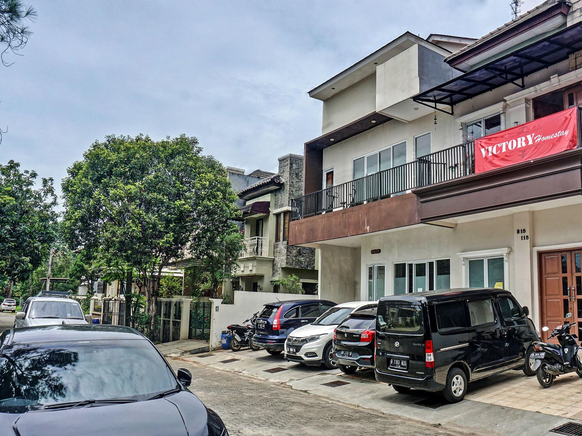 Vista Exterior OYO 91849 Karawaci Taman Permata 5