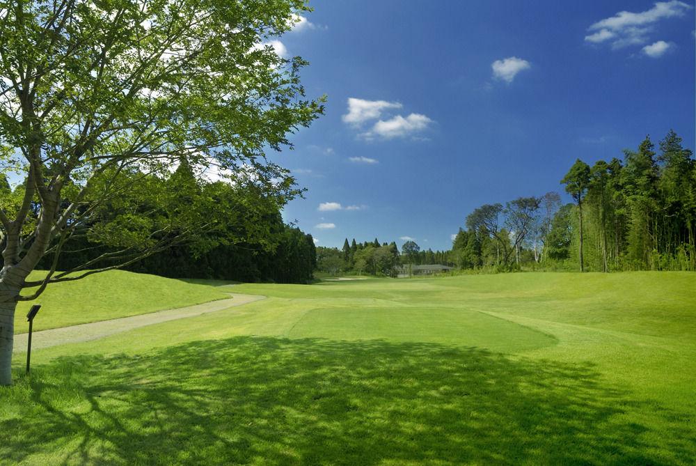 Campo de Golf Koyaru Forest Garden