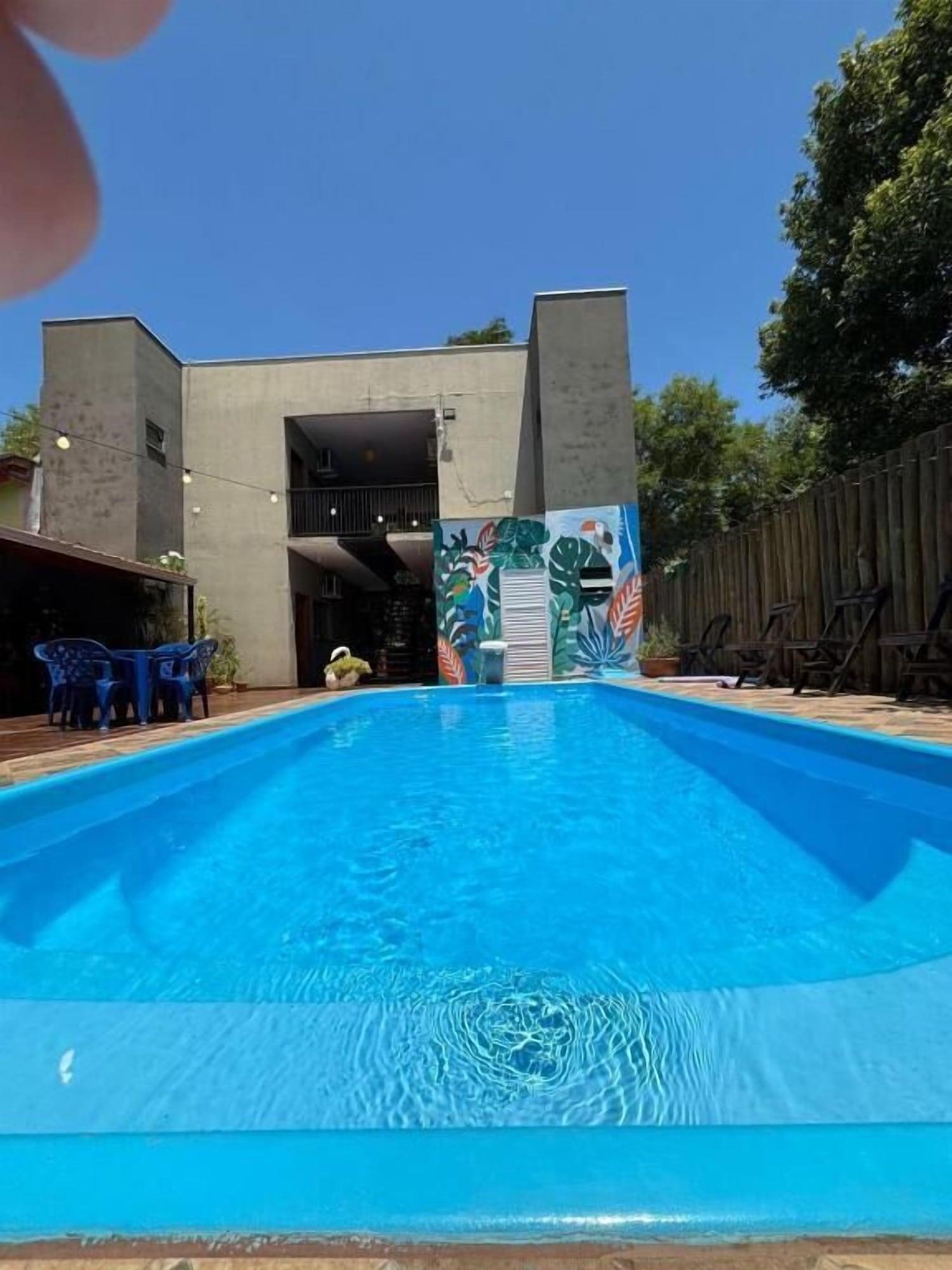 Vista Piscina Pousada Eiru