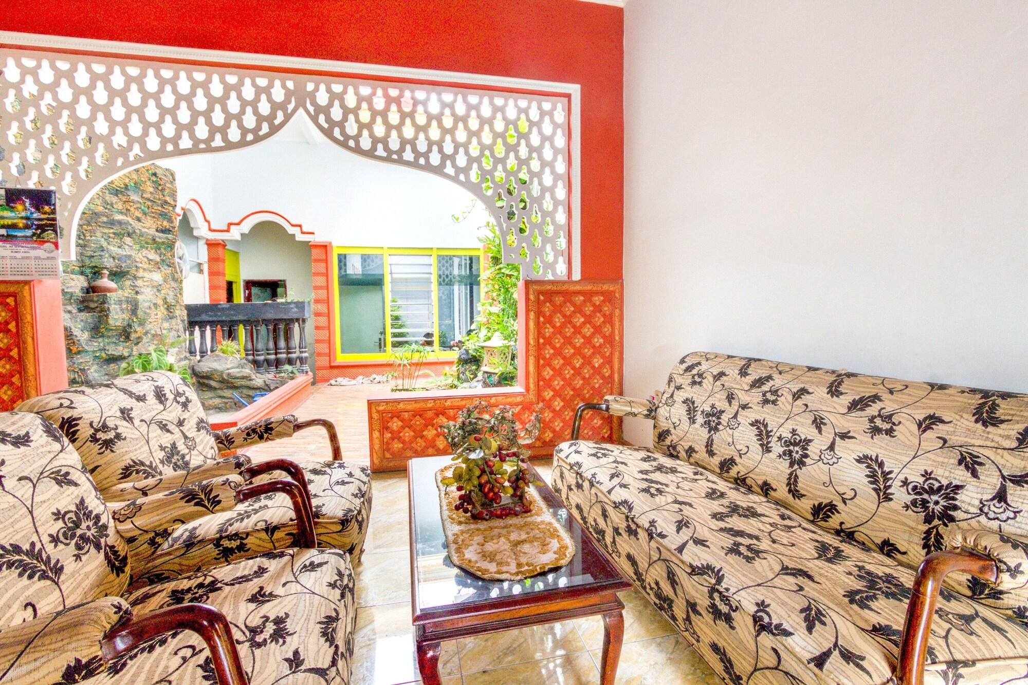 Vista Lobby OYO 3074 Orange Inn