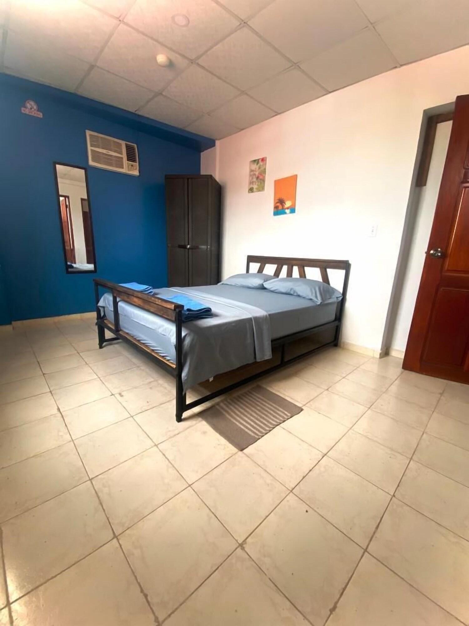 Habitación Hostal La Cigarra