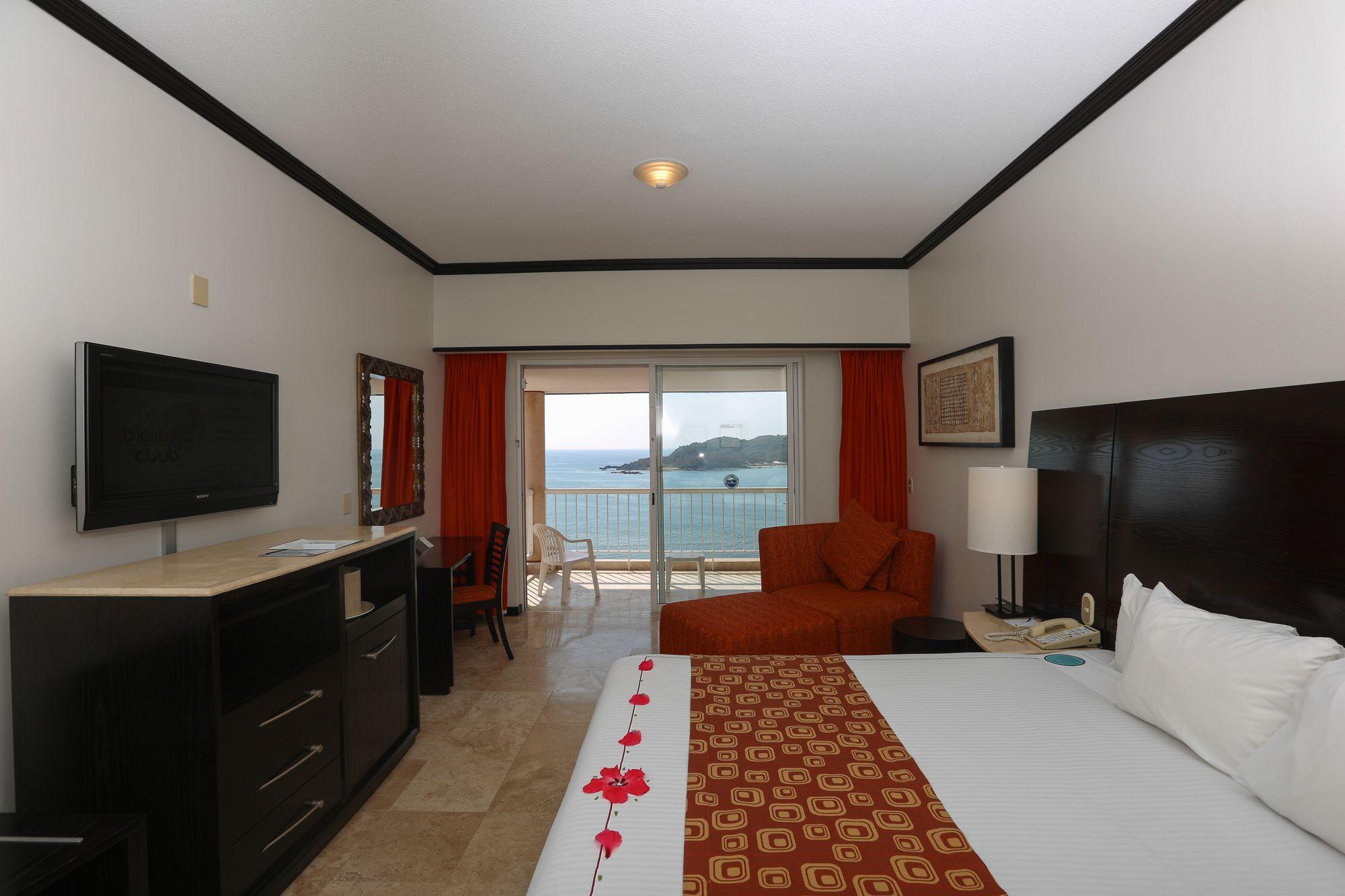 Quarto Azul Ixtapa All Inclusive Beach Resort & Convention Center