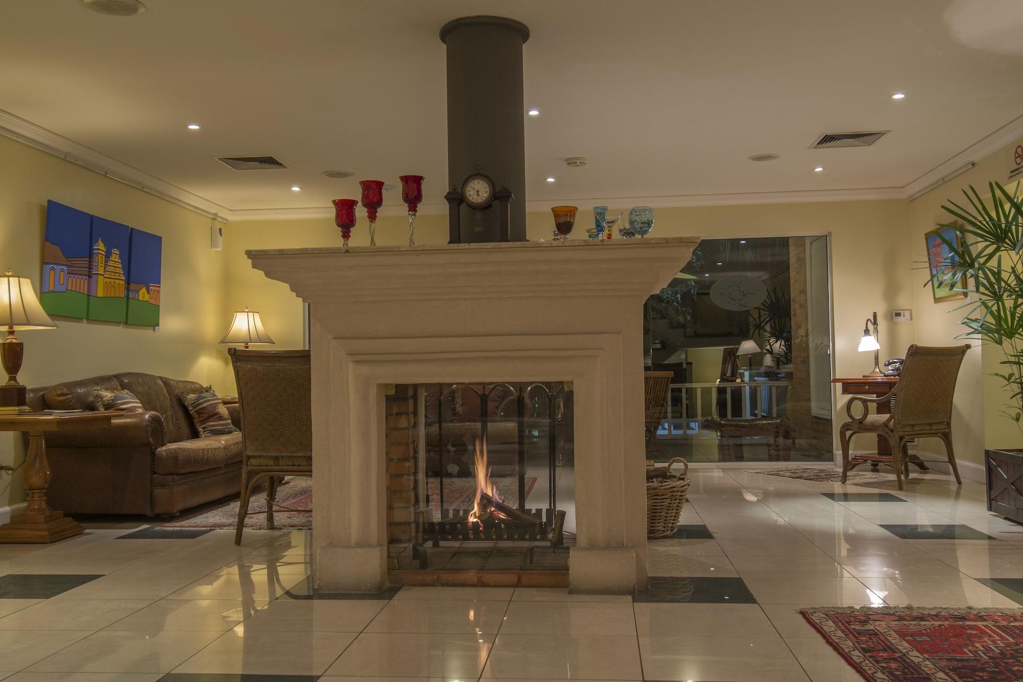 Vista Lobby Hotel Villa Morra Suites