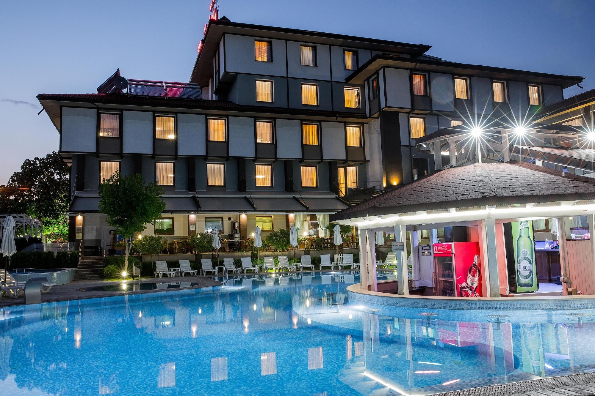Vista Exterior Ezeretz SPA Hotel