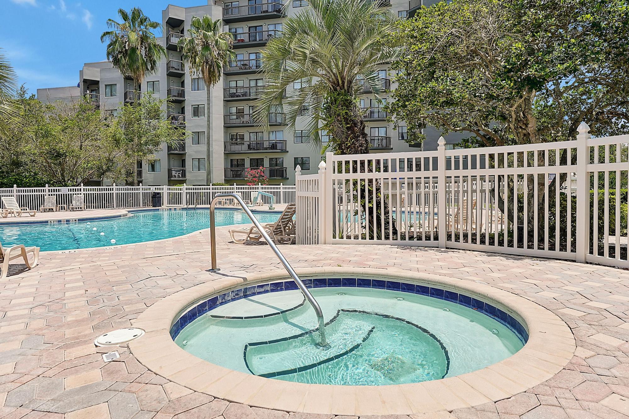 Spa Premium Condos near Universal Studios