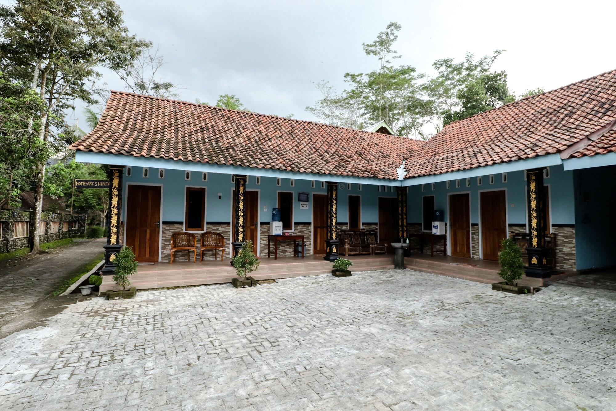Vista Exterior Willy Homestay