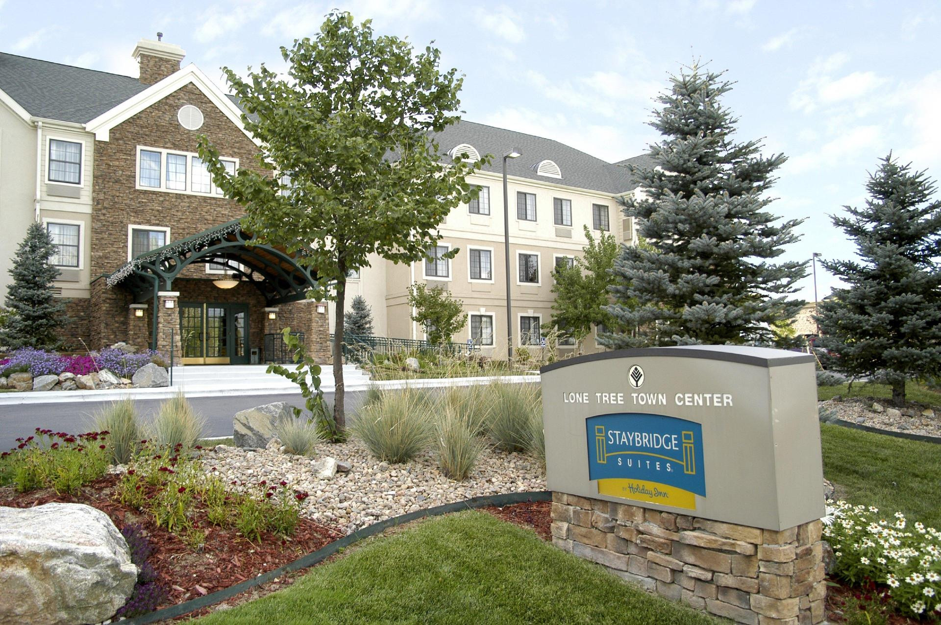 Vista Exterior Sonesta ES Suites Denver South Park Meadows