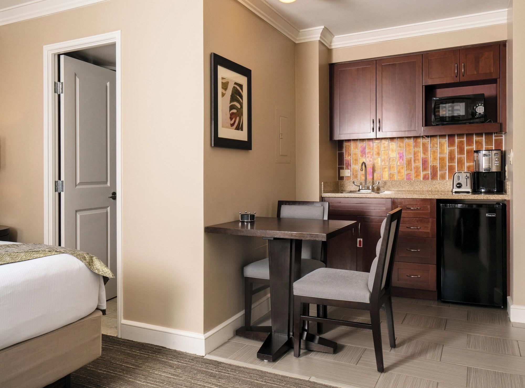 Habitación Club Wyndham Royal Garden at Waikiki