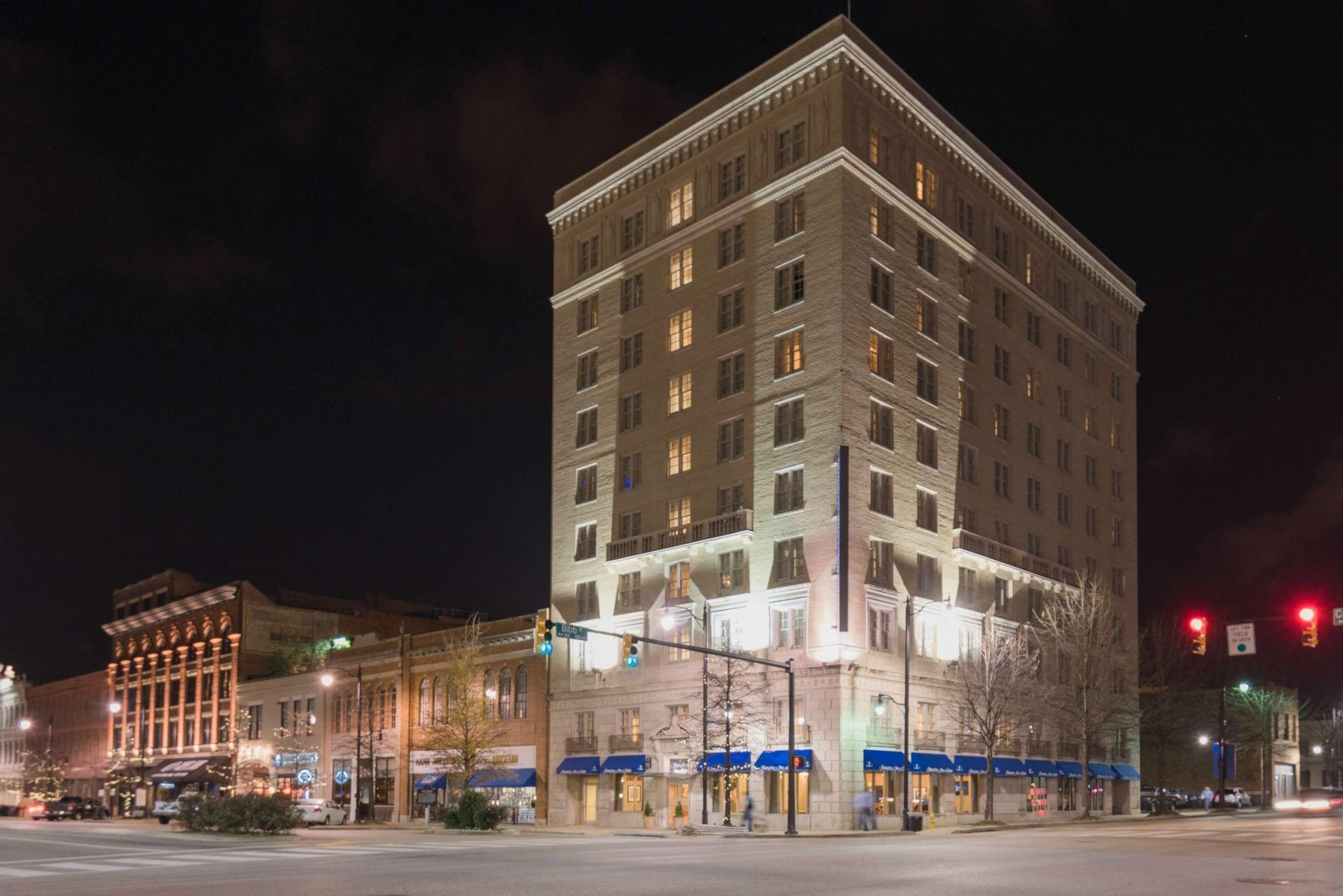 Varios Hampton Inn & Suites Montgomery-Downtown